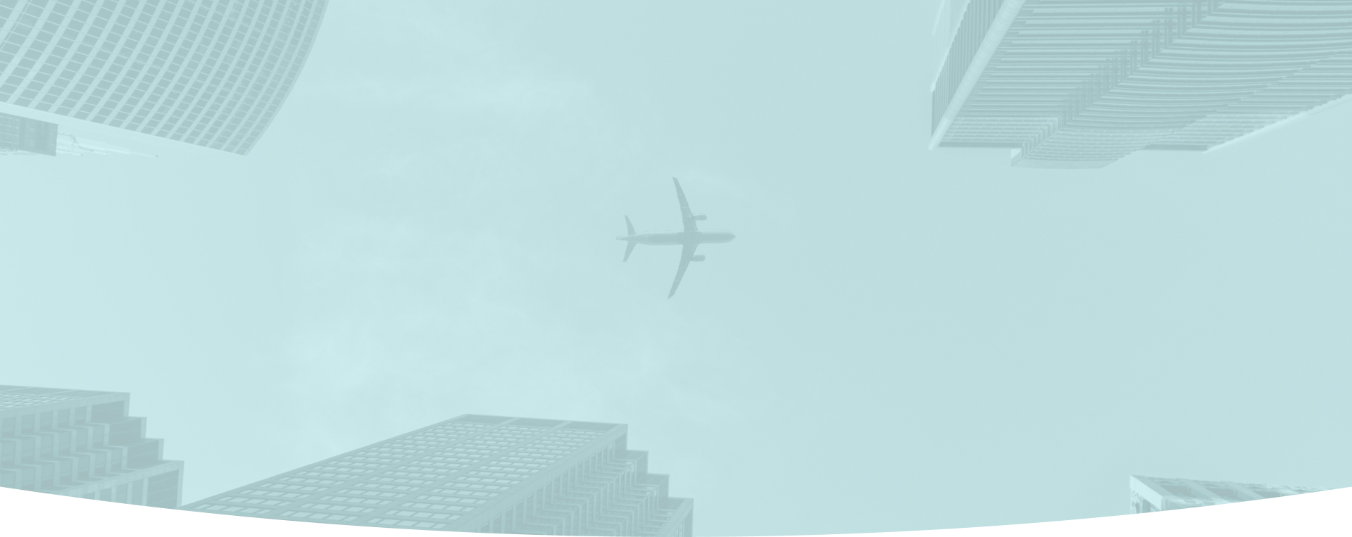 avião e prédios